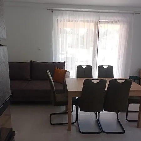 Domki U Eweli Holiday home Stegna (Pomerania)